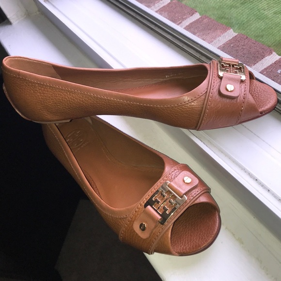 open toe ballet pumps